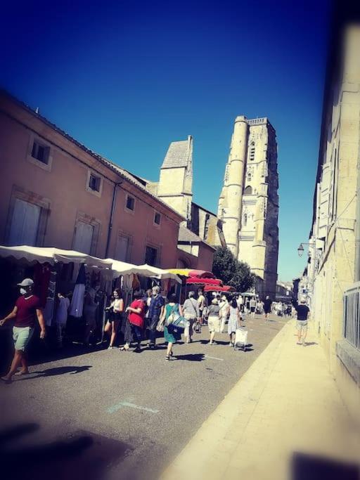 Gite De La Cathedrale 2 Lectoure Bagian luar foto